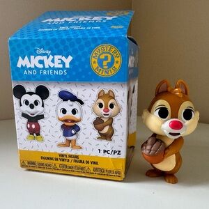 Disney Mickey & Friends Mystery Minis, Dale from Chip n Dale